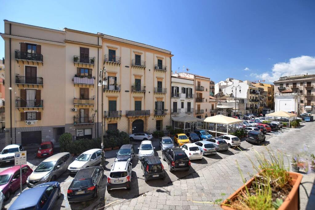 Ferienwohnung Iflat Casa Isabella Palermo Exterior foto